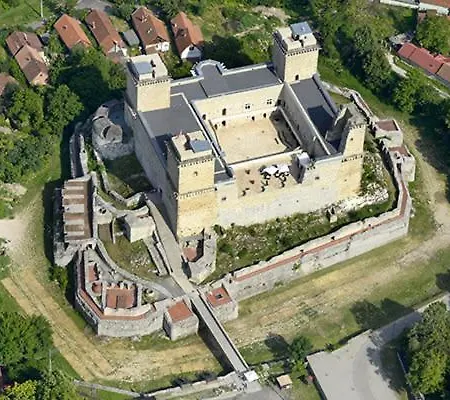 Berekalja Varszallas Apartment Miskolc